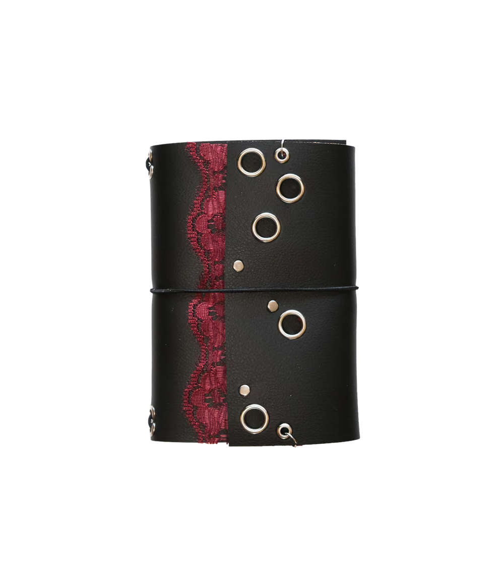 Carnet Lisse dentelle rouge A6 – carnet fait main en simili-cuir, Destiny