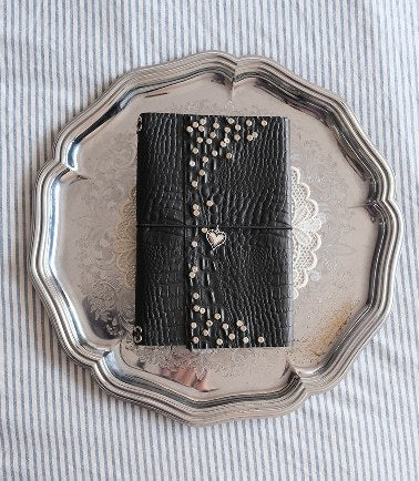 Carnet Croco clous cœur A5