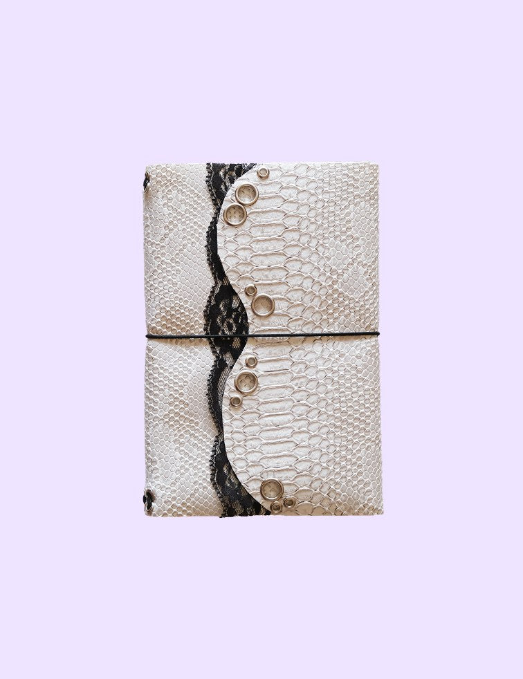 Carnet Python blanc dentelle noire A5